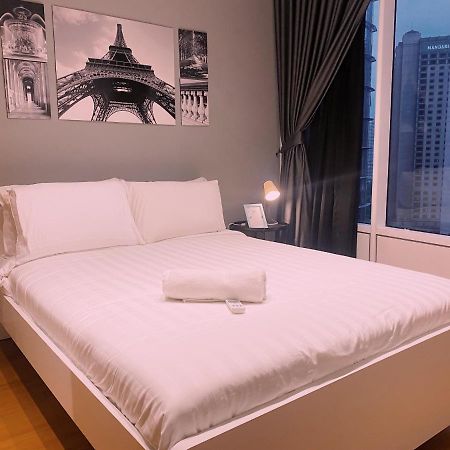 Sky Suites Klcc By Luna Kuala Lumpur Esterno foto