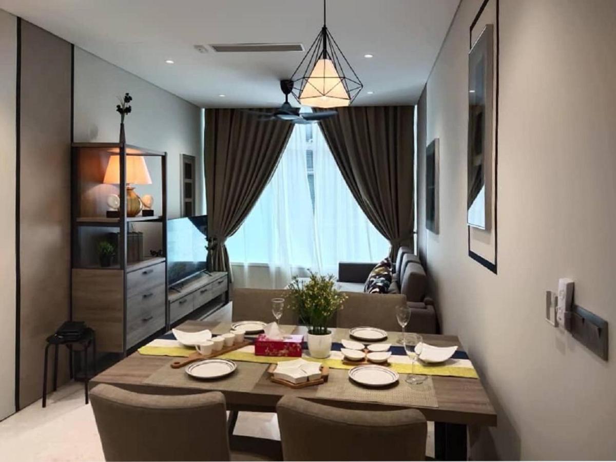 Sky Suites Klcc By Luna Kuala Lumpur Esterno foto