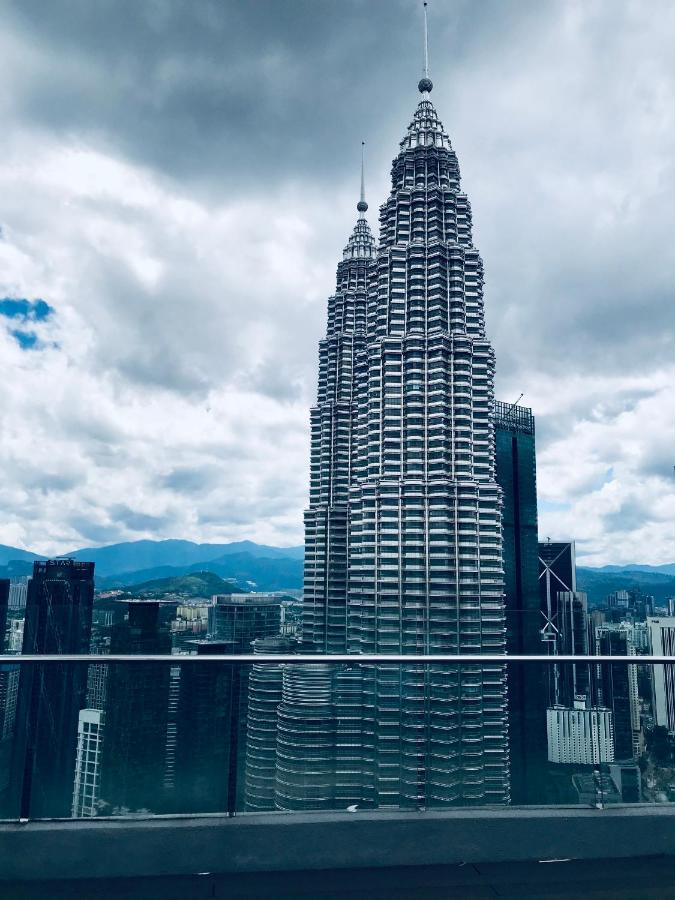 Sky Suites Klcc By Luna Kuala Lumpur Esterno foto