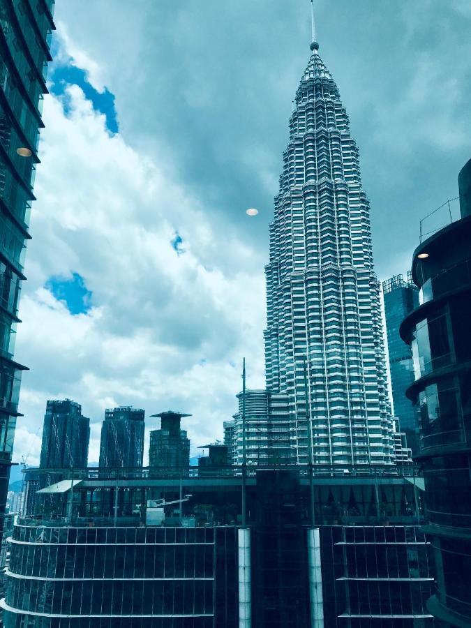 Sky Suites Klcc By Luna Kuala Lumpur Esterno foto