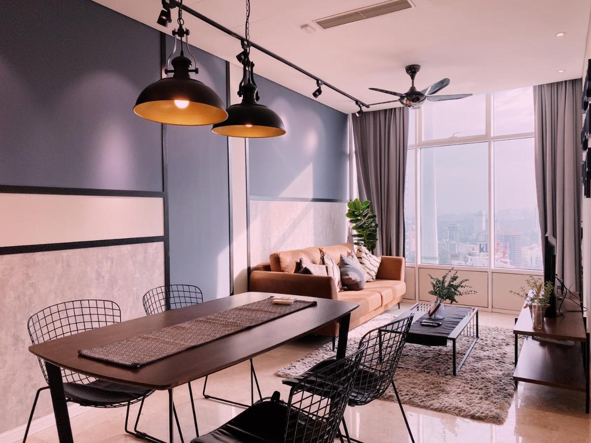 Sky Suites Klcc By Luna Kuala Lumpur Esterno foto