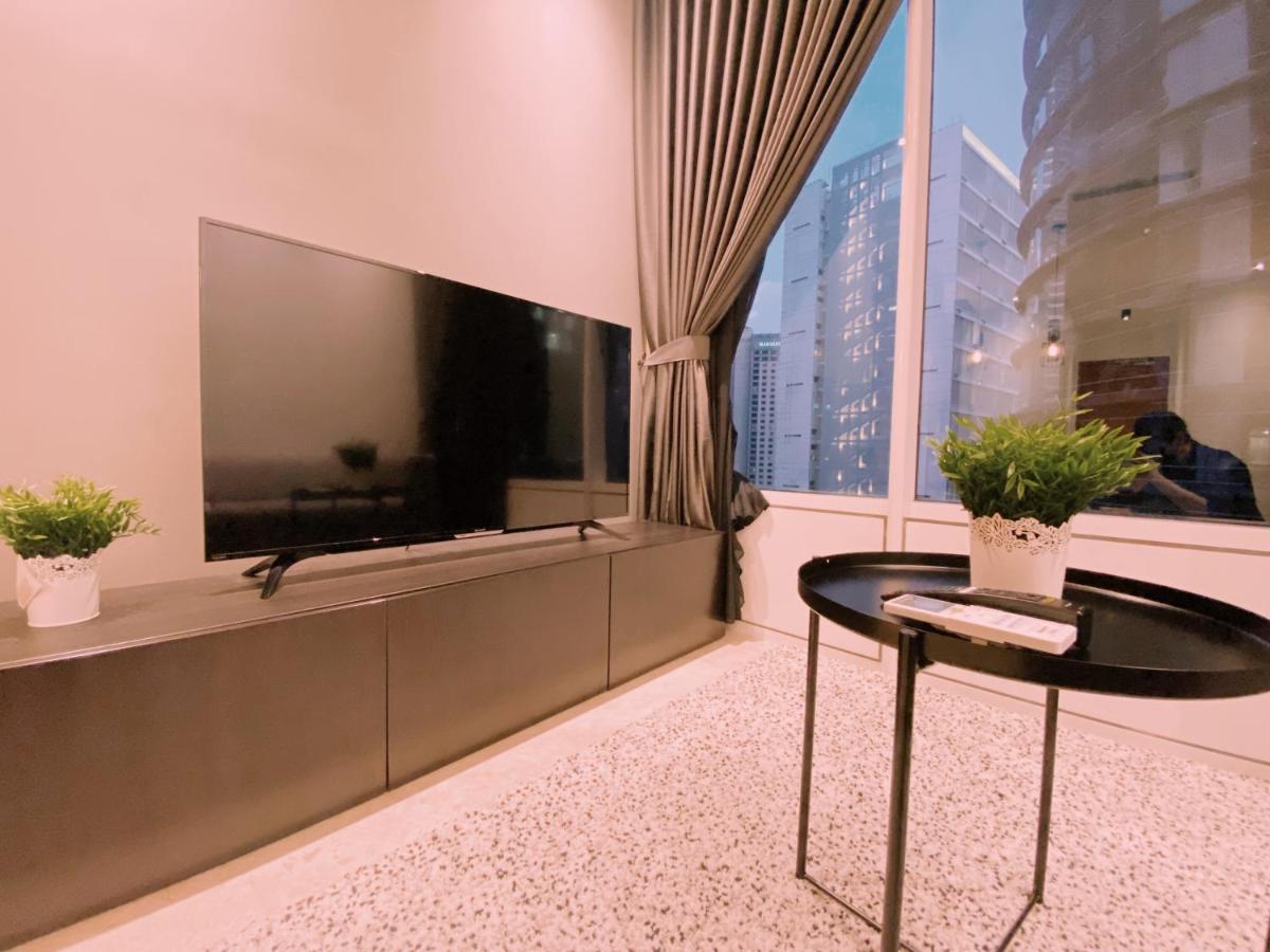 Sky Suites Klcc By Luna Kuala Lumpur Esterno foto